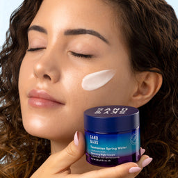 Sand & Sky Renewing Night Cream 60ml