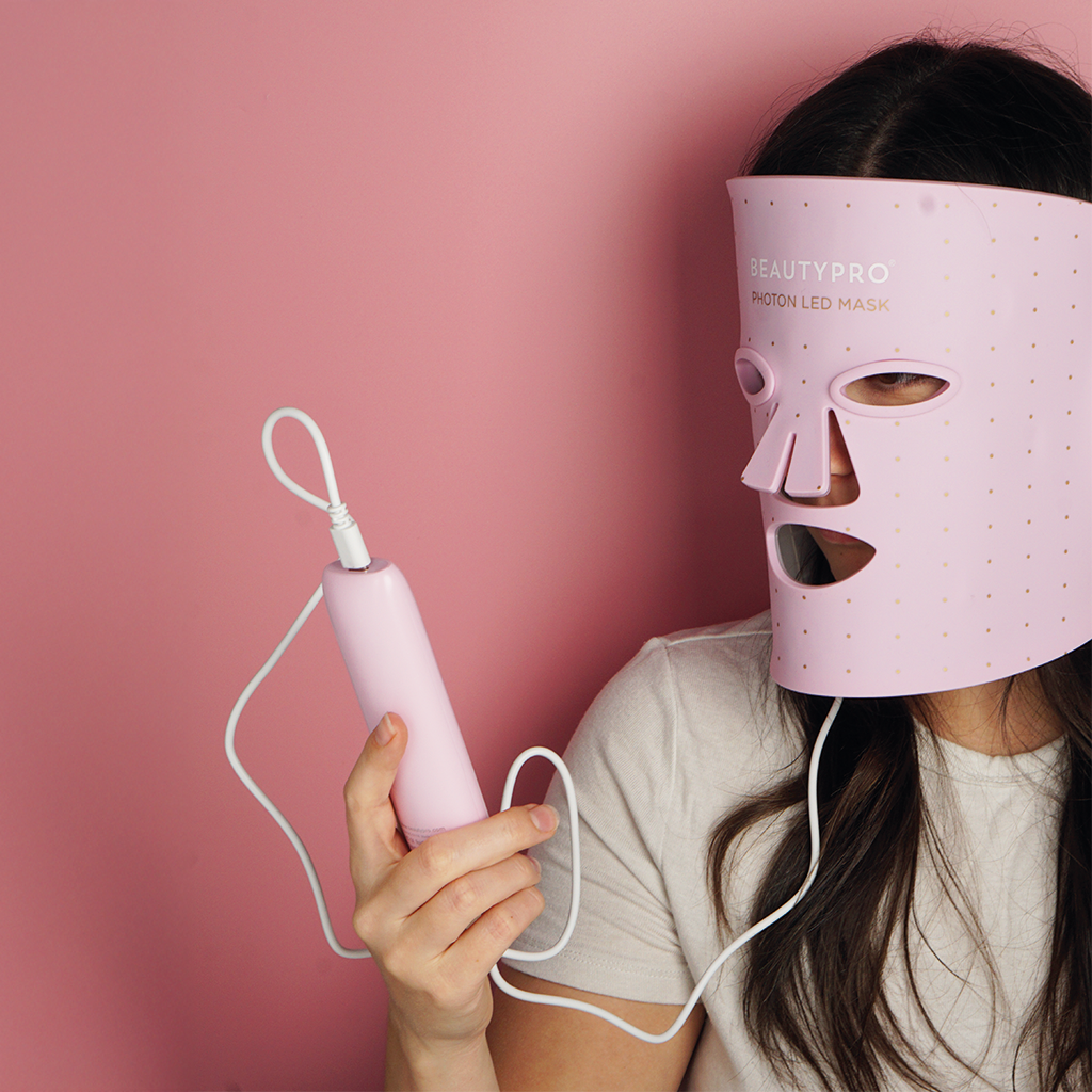 BEAUTYPRO Photon LED Light Therapy Facial Mask (Pink)