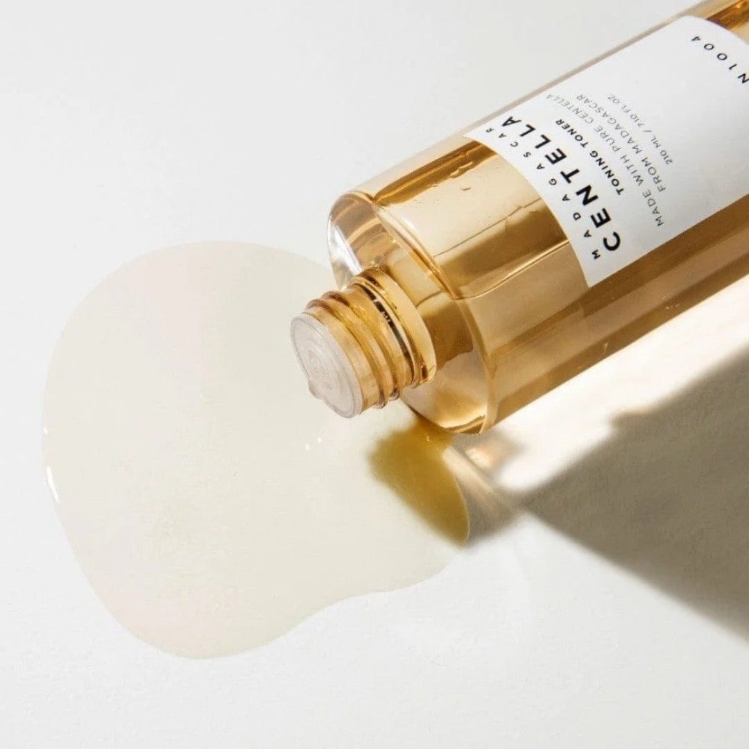 Skin1004 Madagascar Centella Toning Toner with Hyaluronic Acid & Mild PHAs for All Skin Types 400ml