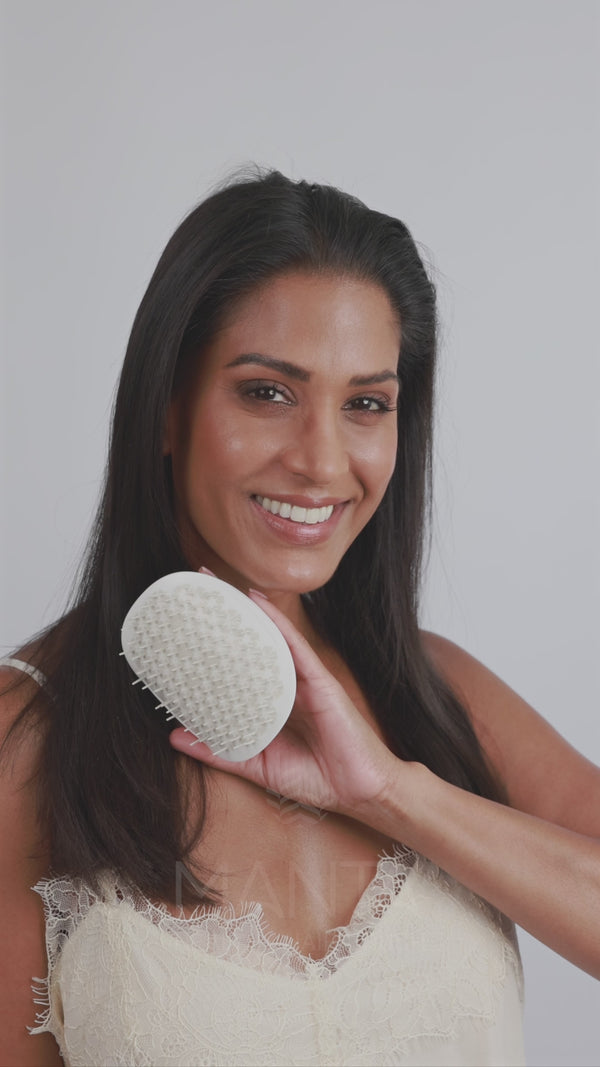 Manta Fine or Fragile & Sensitive Scalp Brush - Pearl White