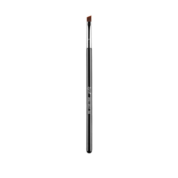 Sigma Beauty E65 - Small Angle Brush